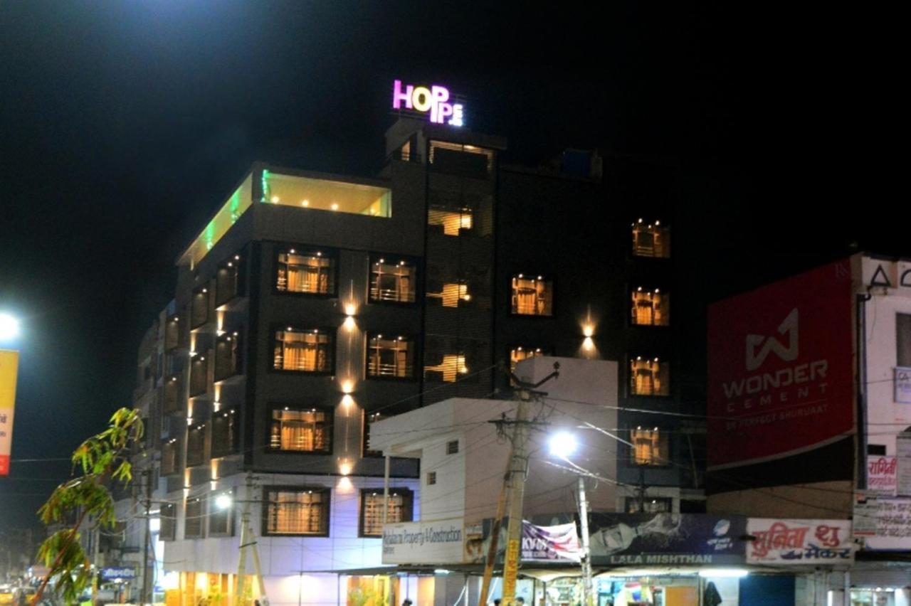 Hopp Inn ウダイプル エクステリア 写真